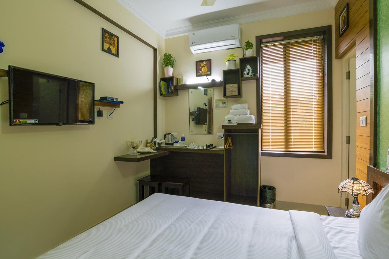 Blue Bell Cochin Airport Hotel Nedumbassery Eksteriør billede